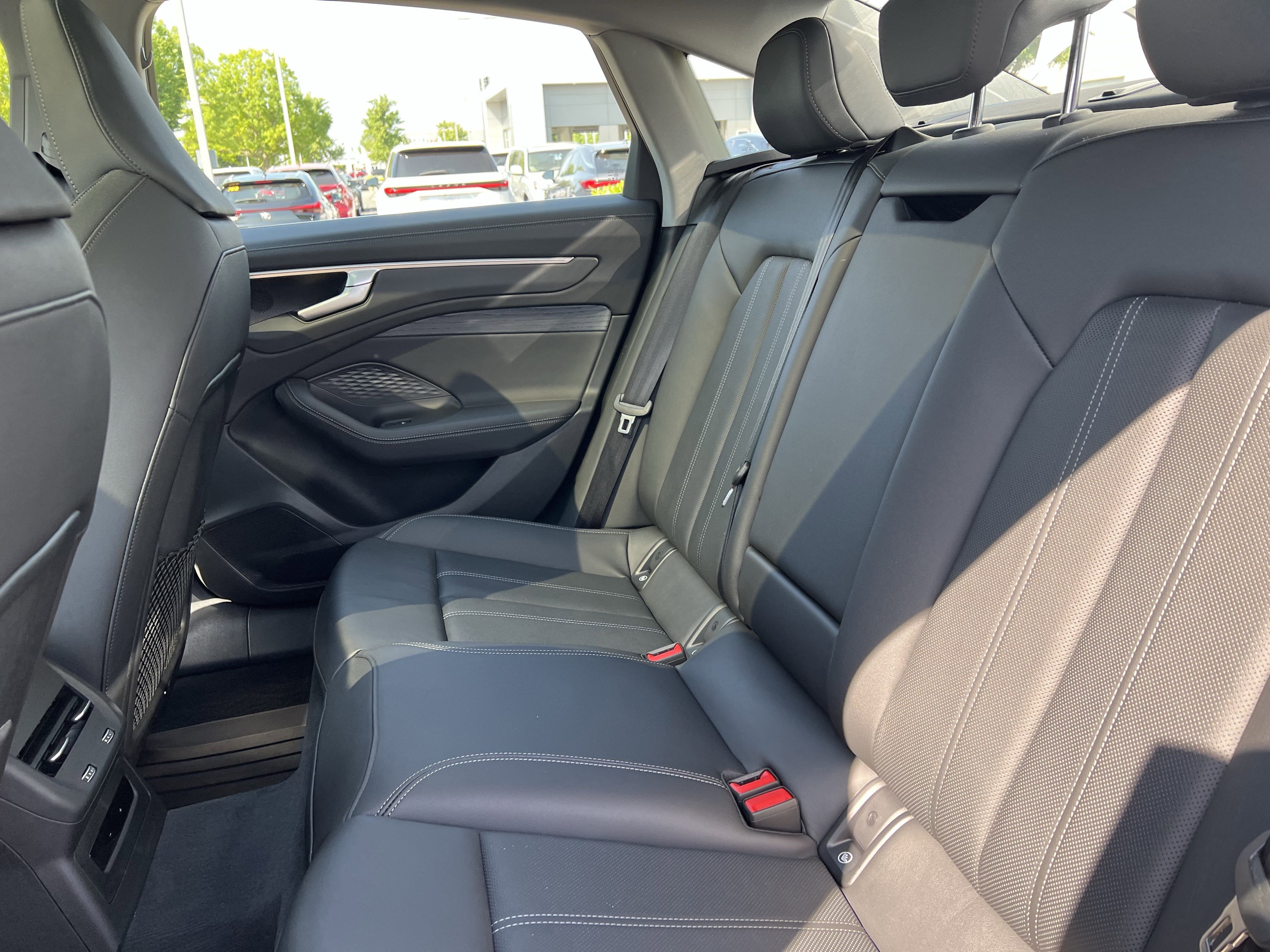 Used 2026 Audi A6 Premium w/ 20" Wheel Package AWD/4WD image 32