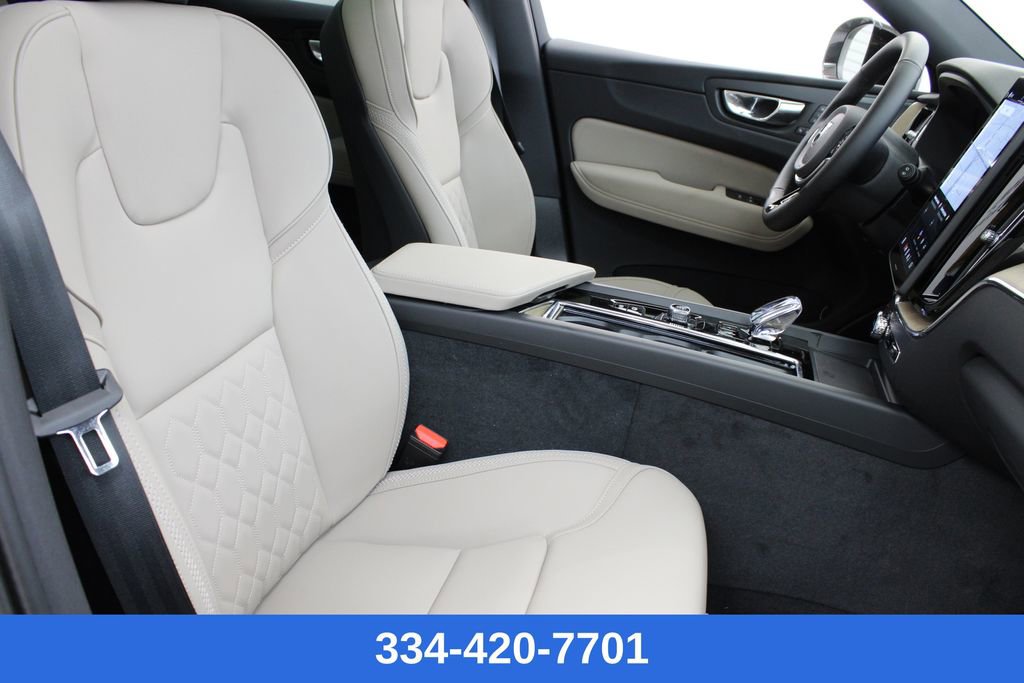 New 2026 Volvo XC60 B5 Plus w/ Protection Package Premier image 24