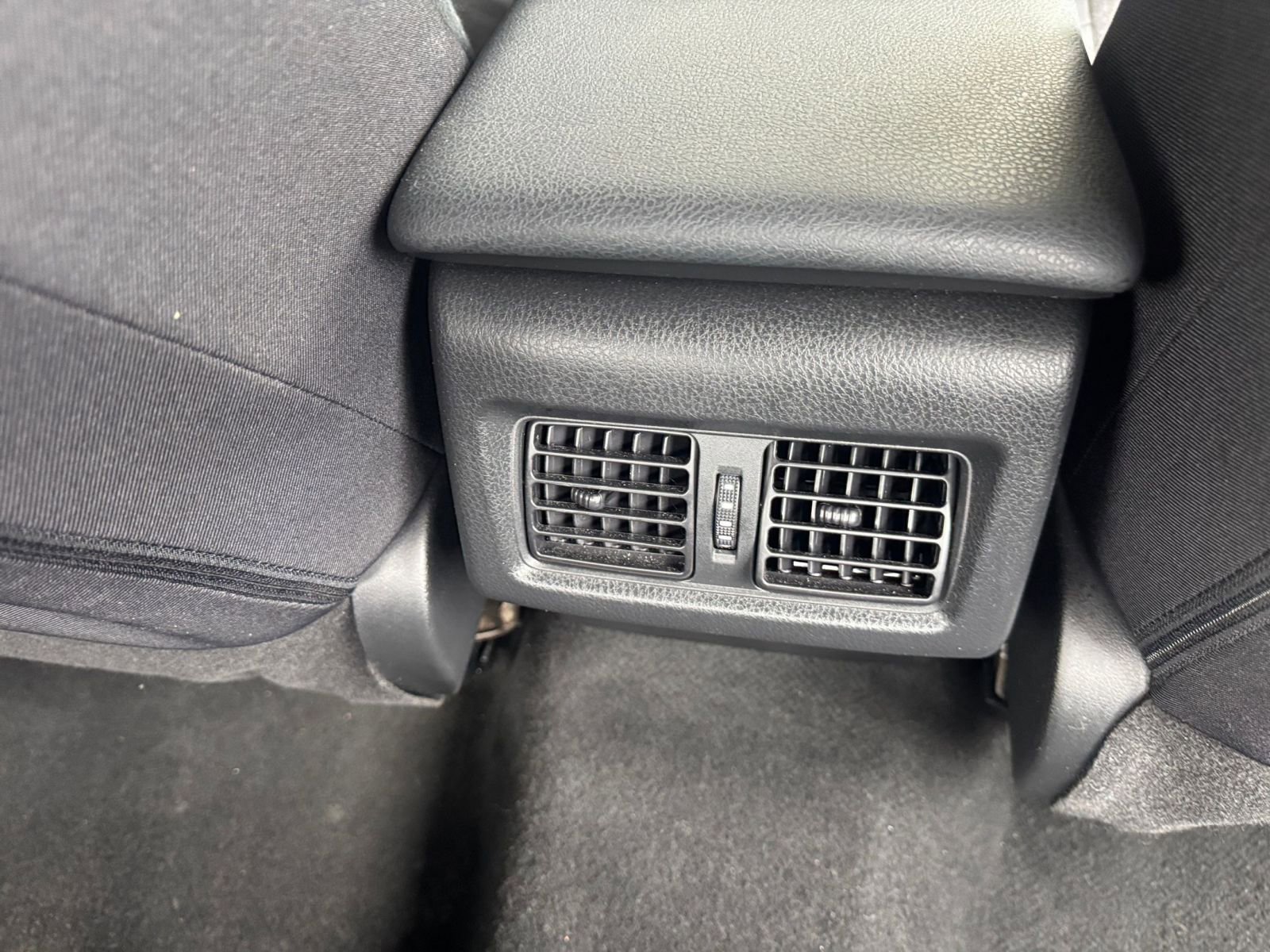 Used 2025 Toyota Camry LE FWD image 23