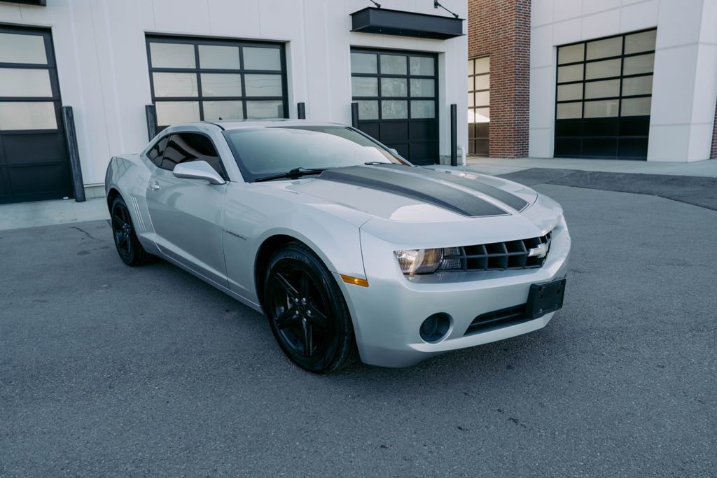 Used 2012 Chevrolet Camaro LS image 4