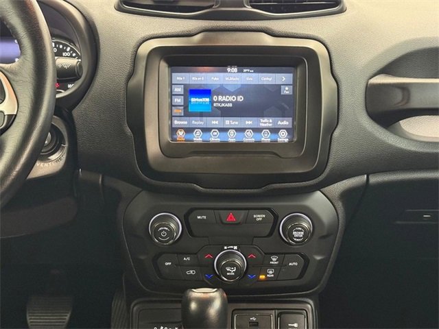 Used 2018 Jeep Renegade Trailhawk w/ Cold Weather Group II image 10