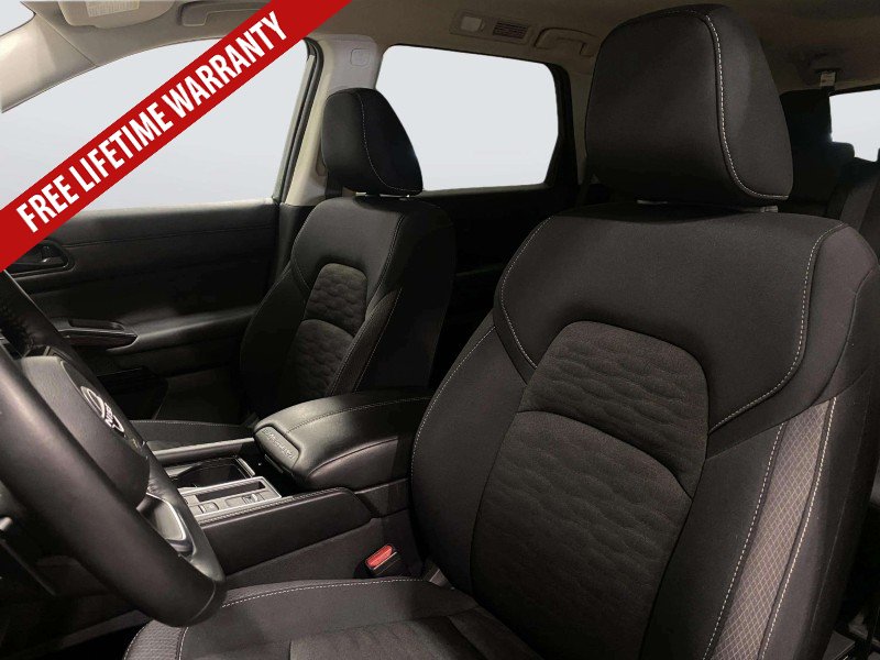 Used 2025 Nissan Pathfinder SV FWD image 29