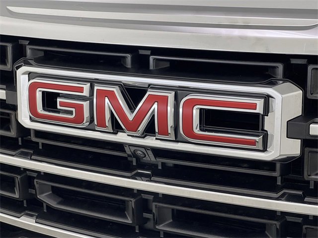Used 2025 GMC Acadia Elevation image 32