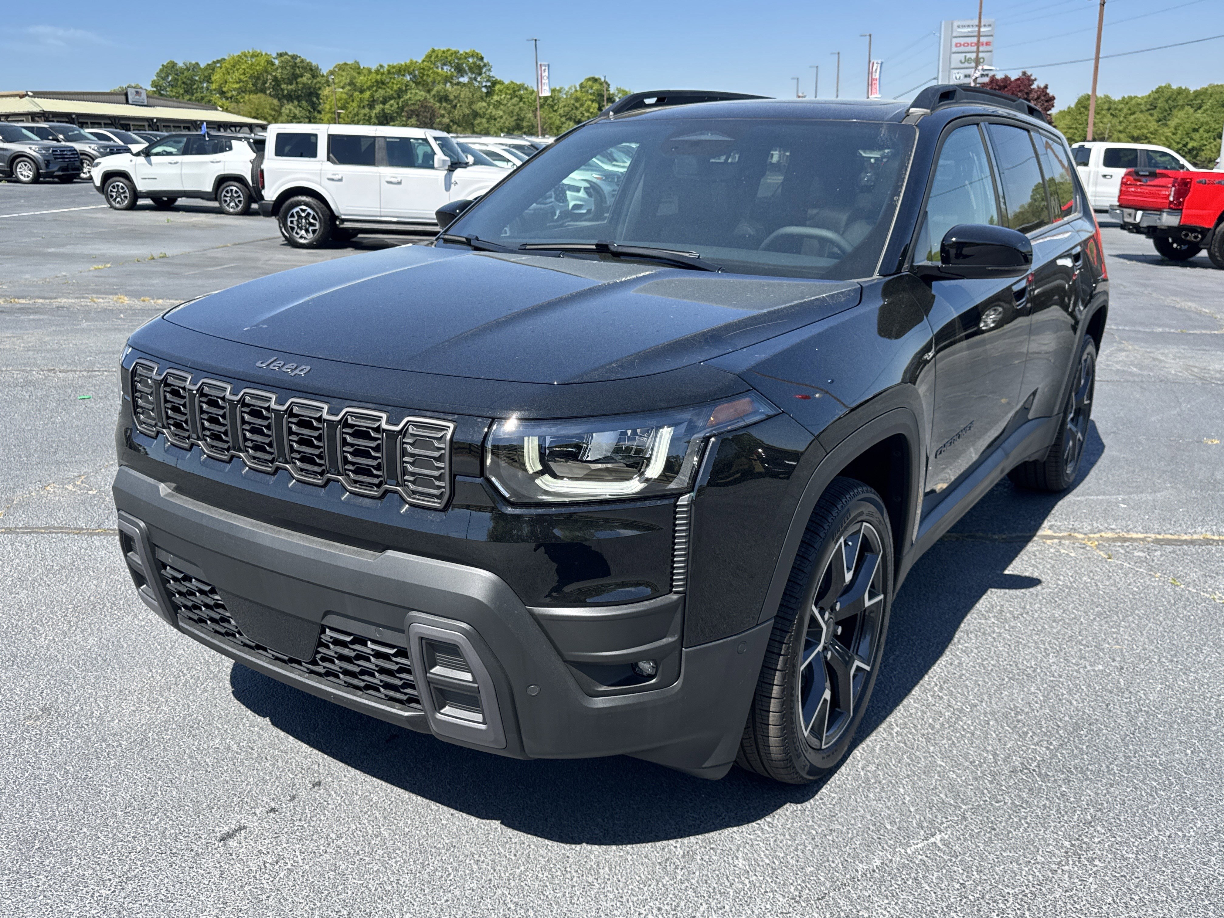 New 2026 Jeep Cherokee Overland image 2