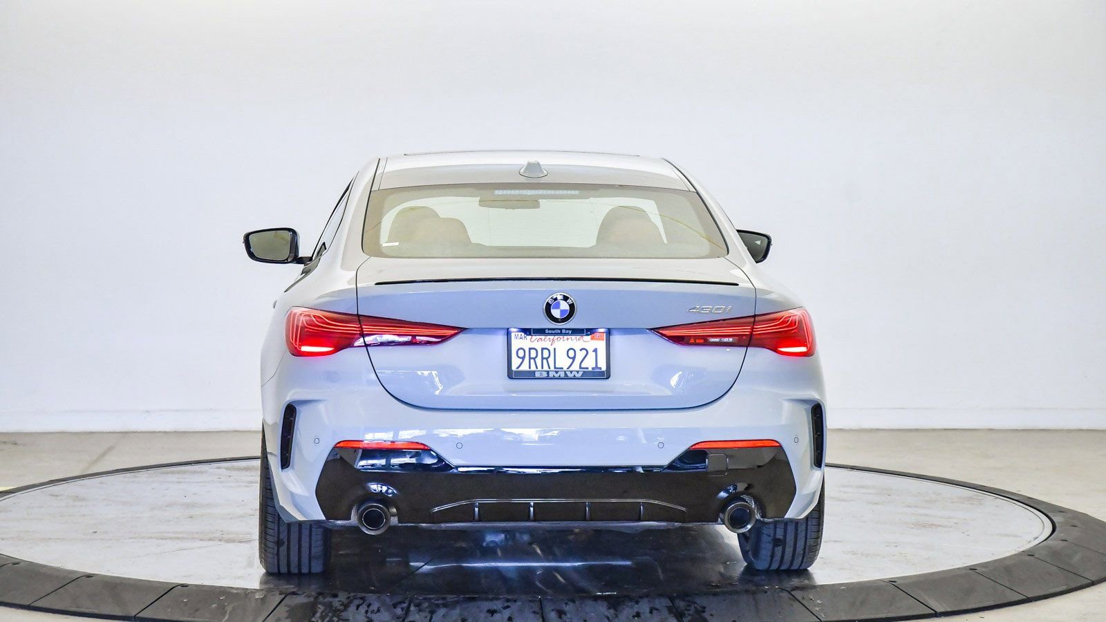 Used 2025 BMW 430i Coupe w/ M Sport Package image 3