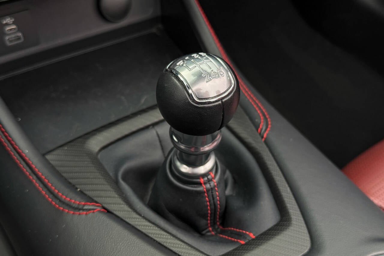Used 2025 Ford Mustang GT Premium image 37