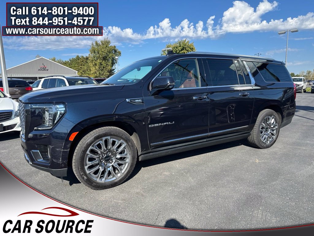 Used 2023 GMC Yukon XL Denali Ultimate AWD/4WD image 2