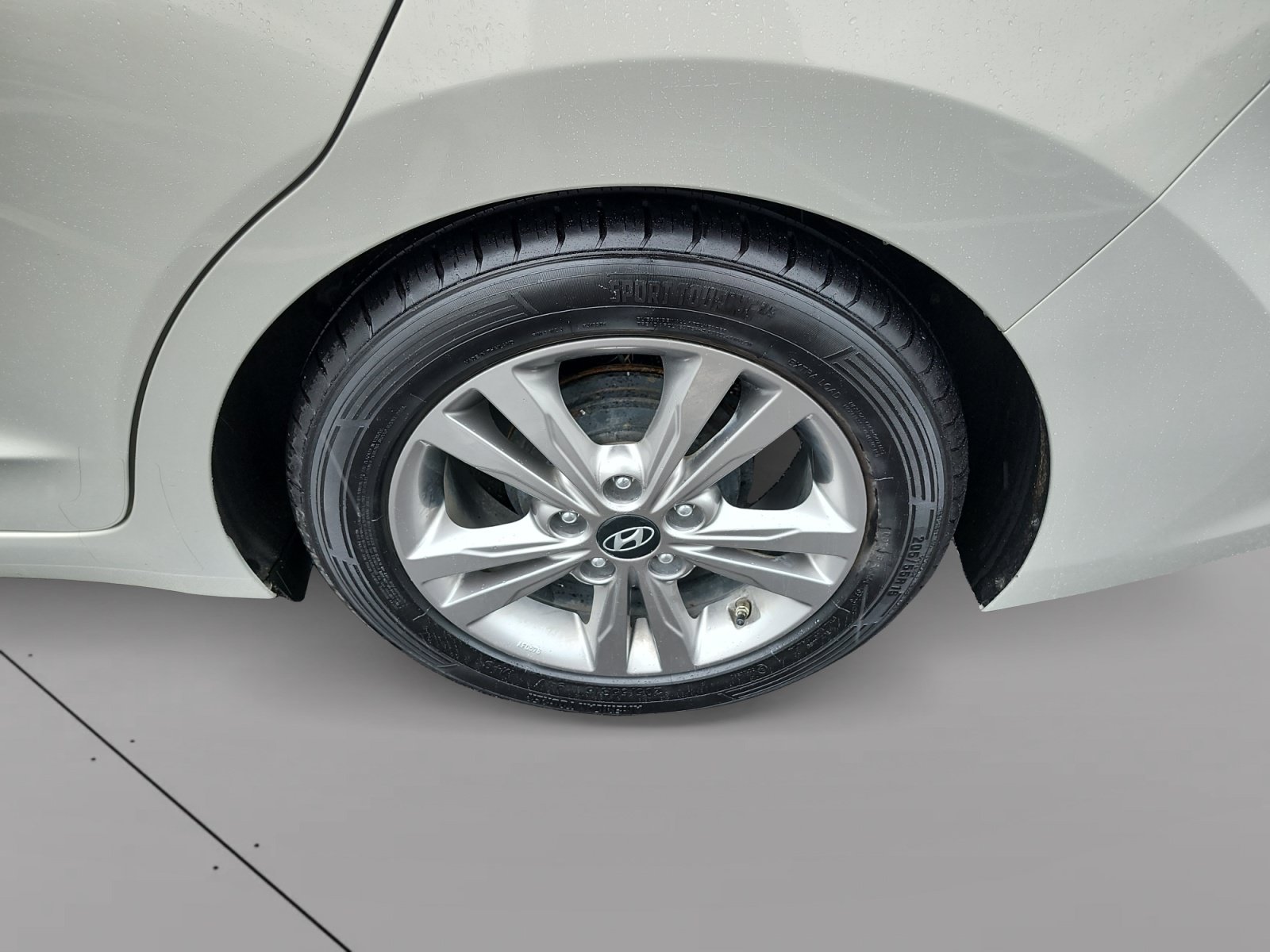Used 2017 Hyundai Elantra Value Edition FWD image 15