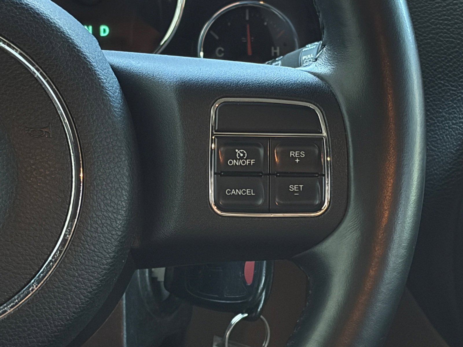 Used 2012 Jeep Wrangler Unlimited Sahara w/ Connectivity Group image 18