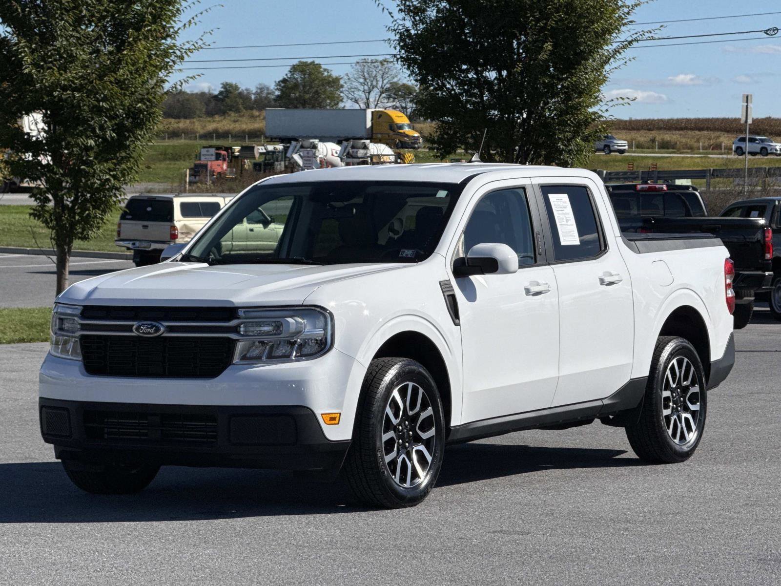 Used 2022 Ford Maverick Lariat image 29