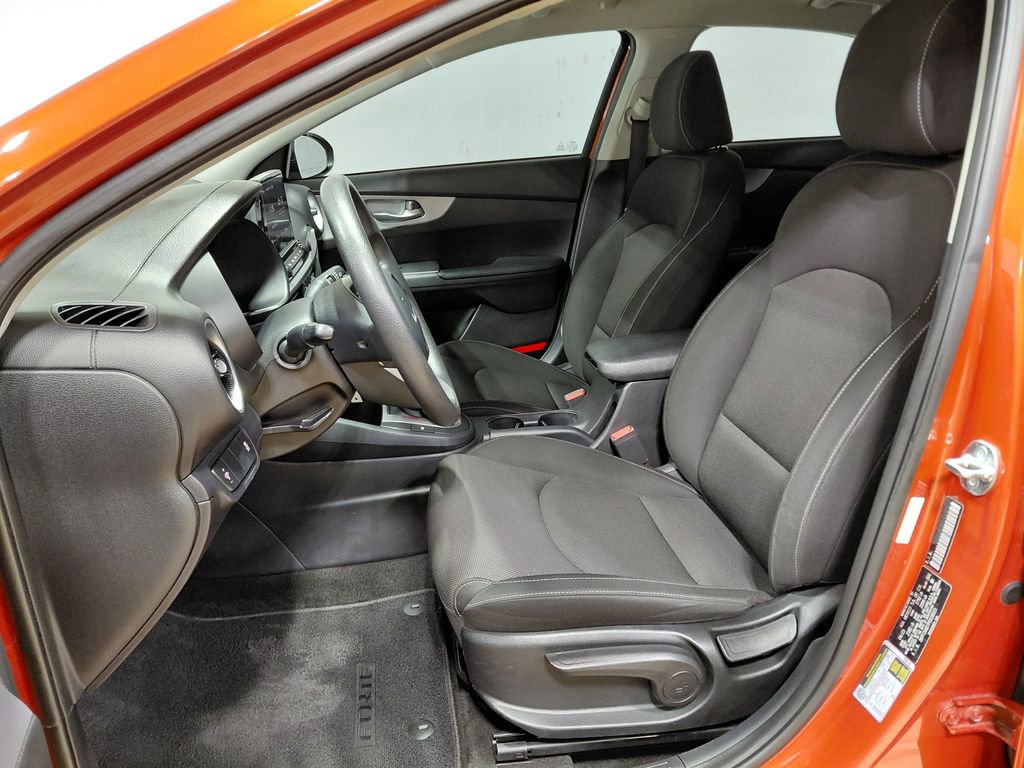 Used 2023 Kia Forte LXS image 8