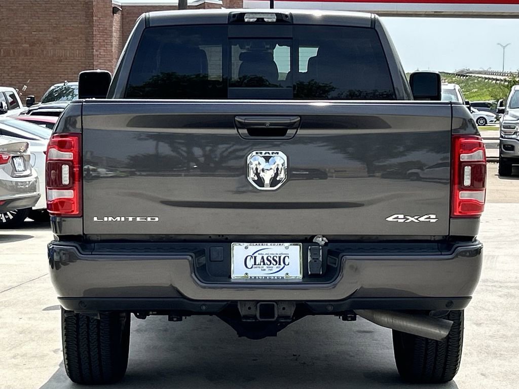Used 2023 RAM 2500 Limited w/ Towing Technology Group image 5