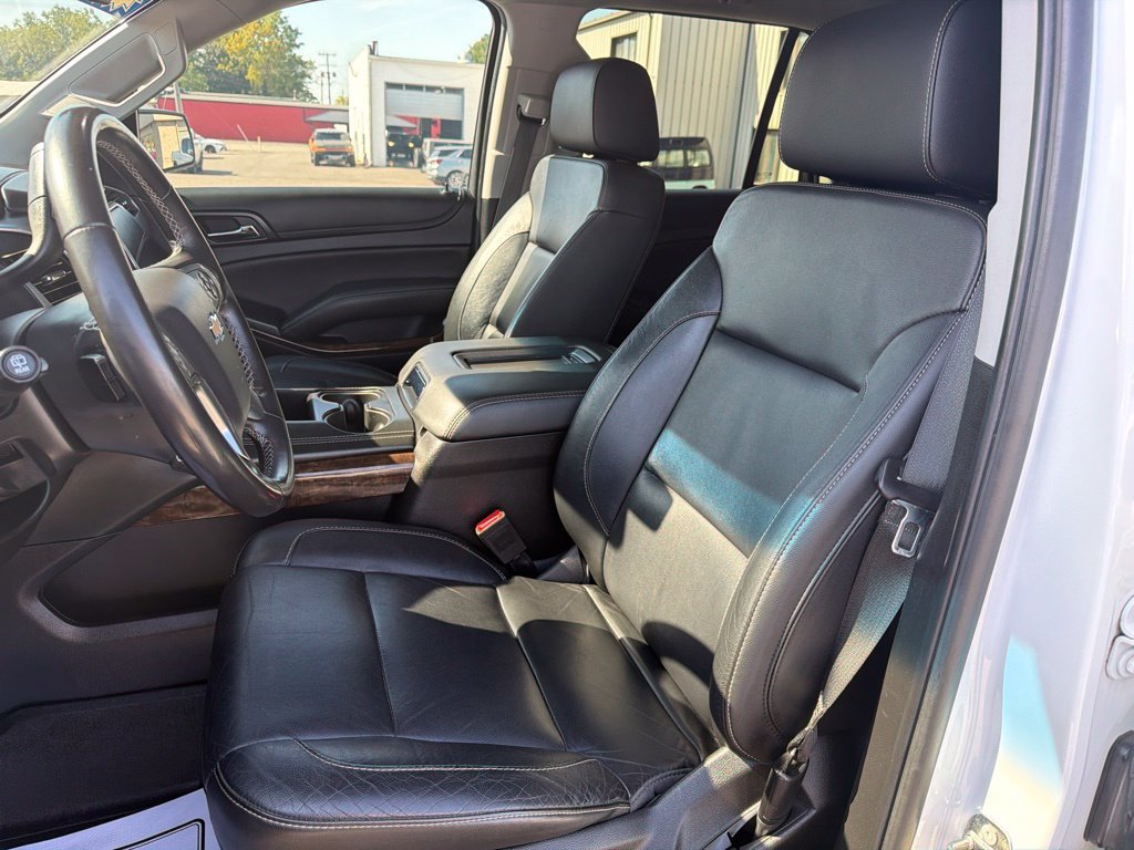 Used 2018 Chevrolet Tahoe LT AWD/4WD image 23