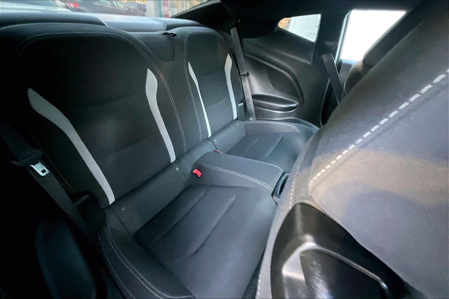 Used 2018 Chevrolet Camaro LT w/ Technology Package RWD image 24