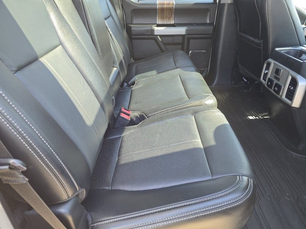 Used 2019 Ford F150 Lariat w/ Equipment Group 502A Luxury AWD/4WD image 29