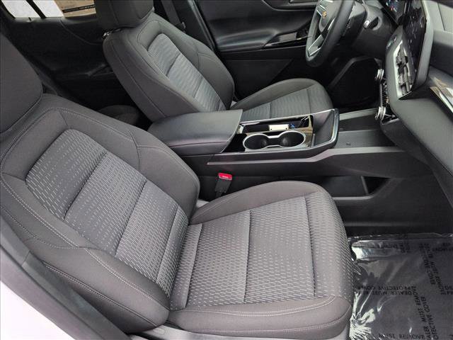 Used 2025 Chevrolet Equinox LT image 19