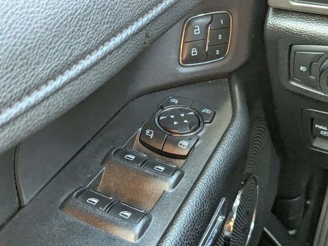 Used 2020 Ford Expedition XLT w/ Equipment Group 202A image 31