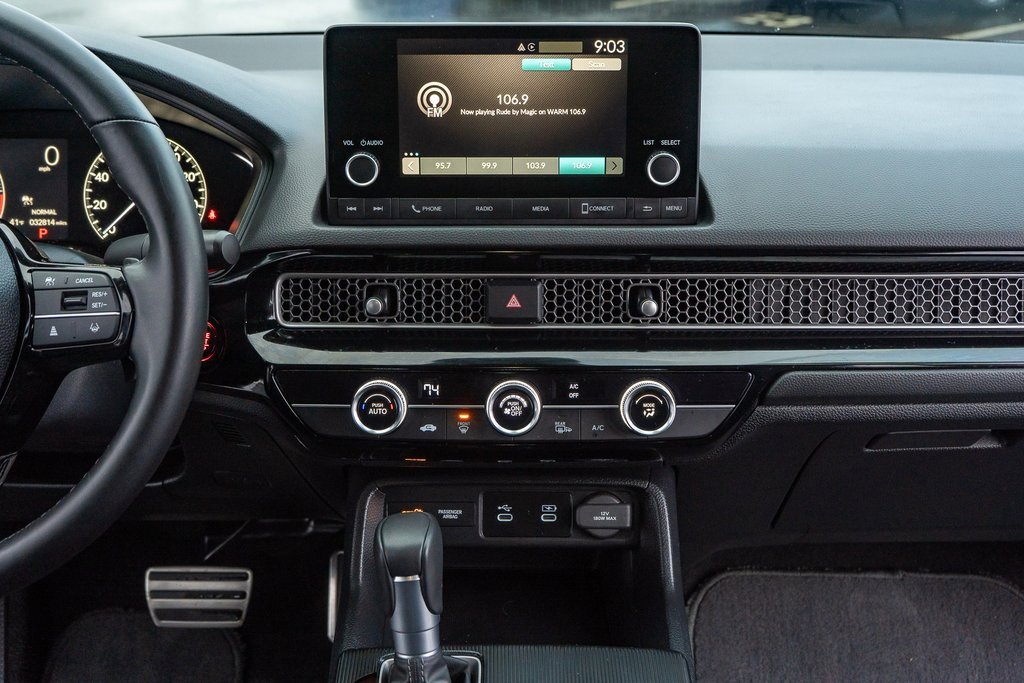 Certified 2025 Honda Civic Sport image 21