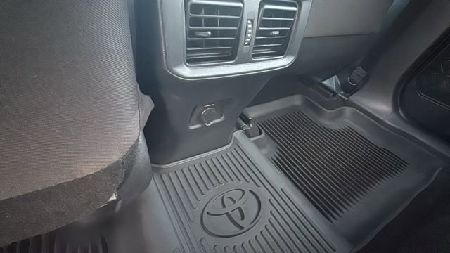 Used 2024 Toyota RAV4 LE image 24