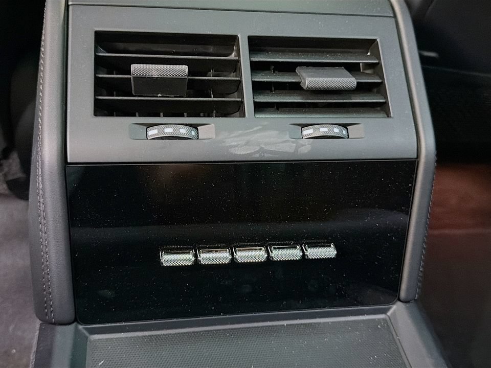 Certified 2026 Porsche Panamera GTS AWD/4WD image 27
