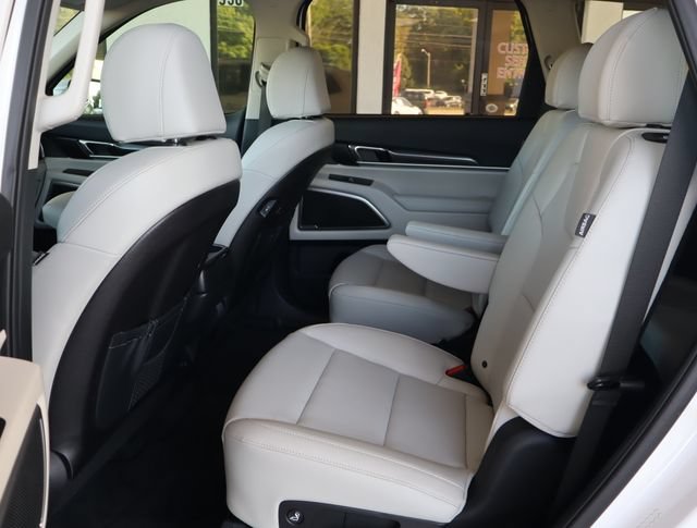 Used 2024 Kia Telluride S w/ S Sunroof Package FWD image 42