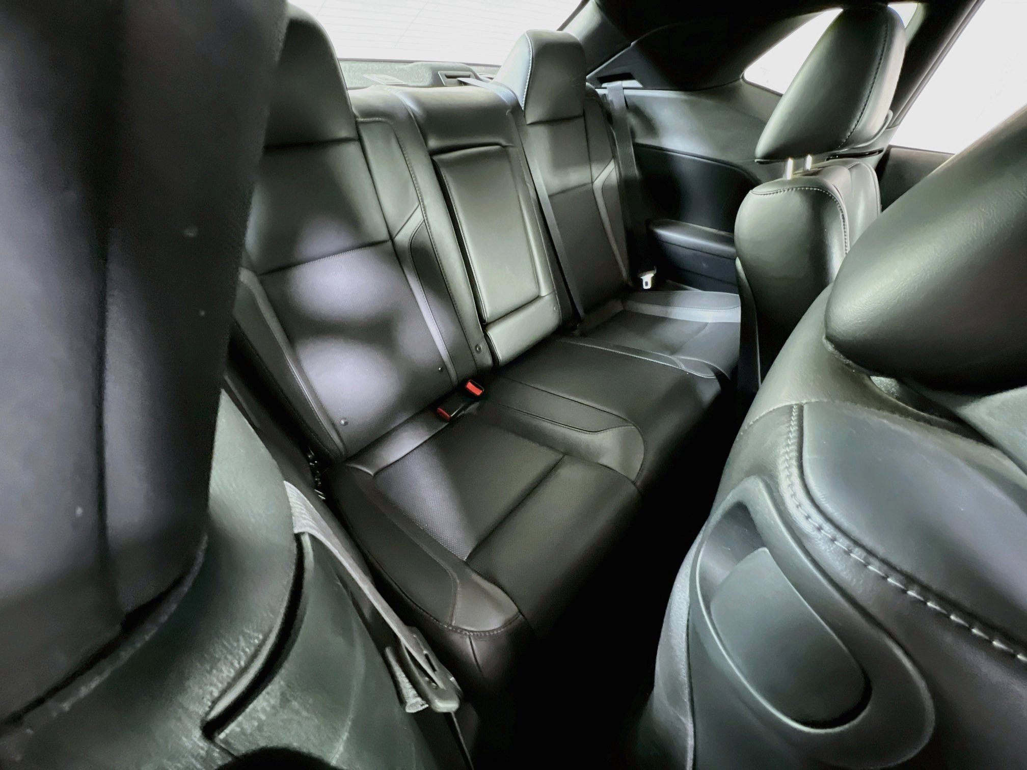 Used 2018 Dodge Challenger SXT Plus image 27