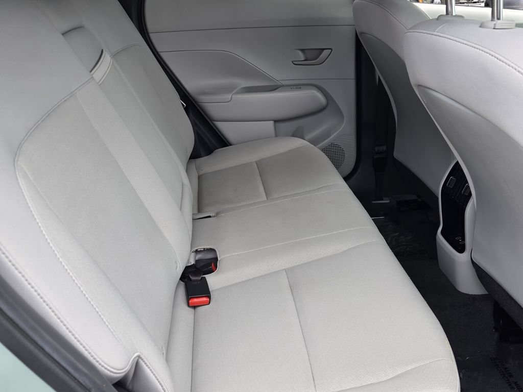 Certified 2024 Hyundai Kona SEL FWD image 15