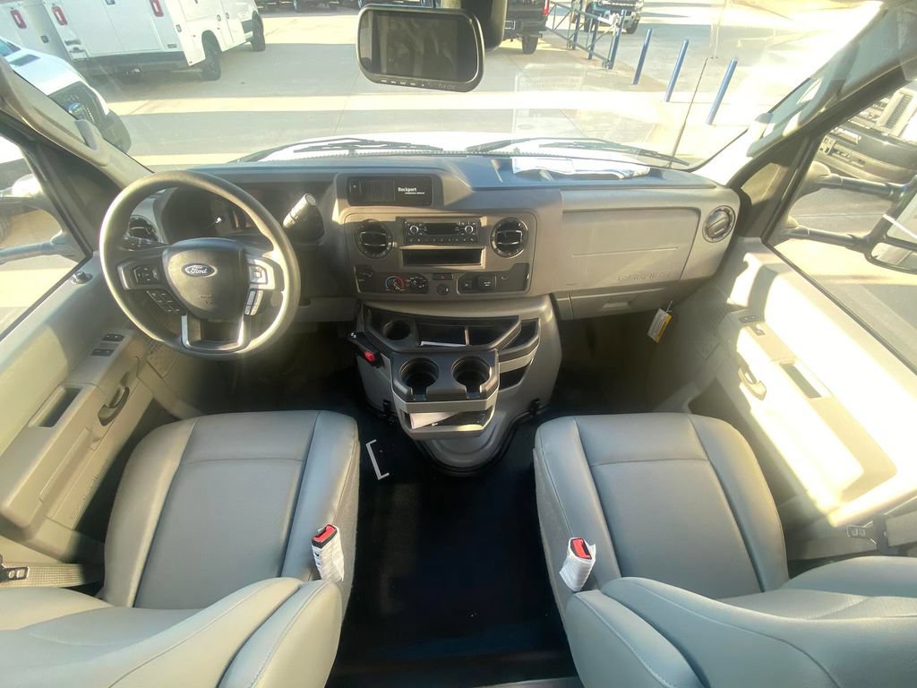 New 2026 Ford E-450 and Econoline 450 Super Duty w/ Power Equipment Group RWD image 3