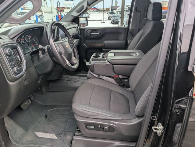 Used 2021 Chevrolet Silverado 1500 LT image 14