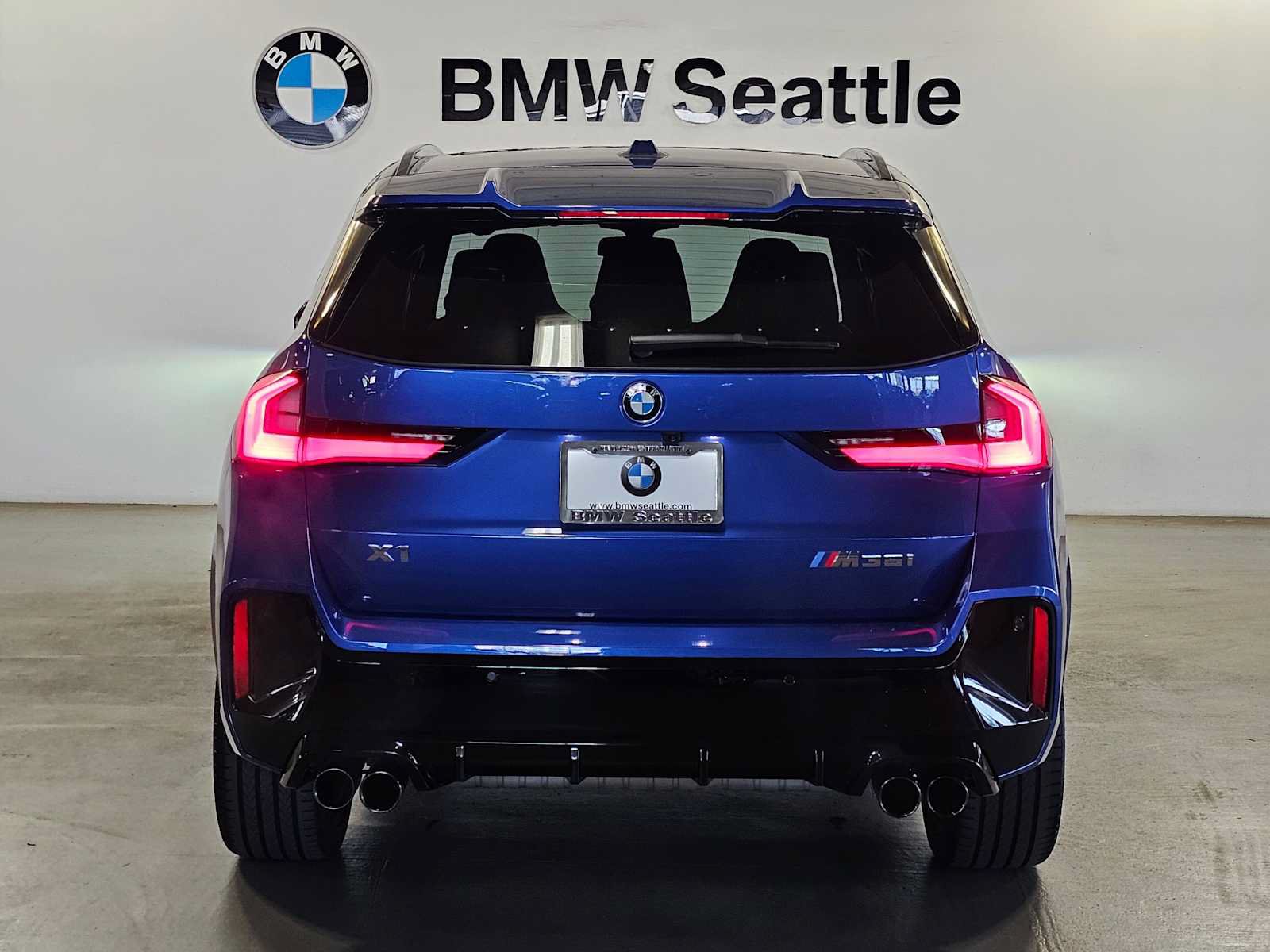 Used 2025 BMW X1 M35i w/ Premium Package AWD/4WD image 5