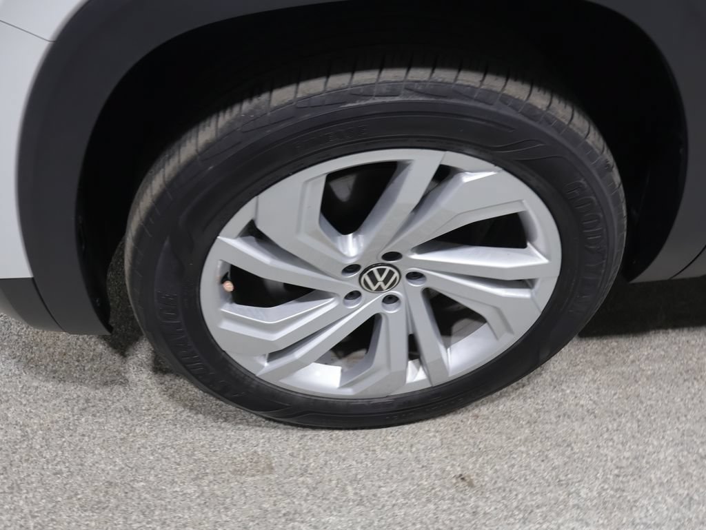 Used 2023 Volkswagen Atlas SE AWD/4WD image 8