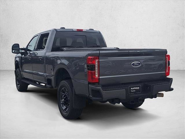 Used 2023 Ford F250 Lariat w/ Sport Appearance Package AWD/4WD image 7