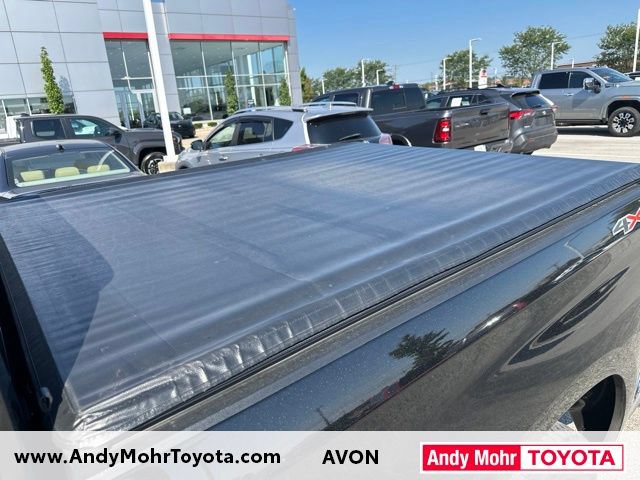 Used 2022 Chevrolet Silverado 1500 LT AWD/4WD image 11