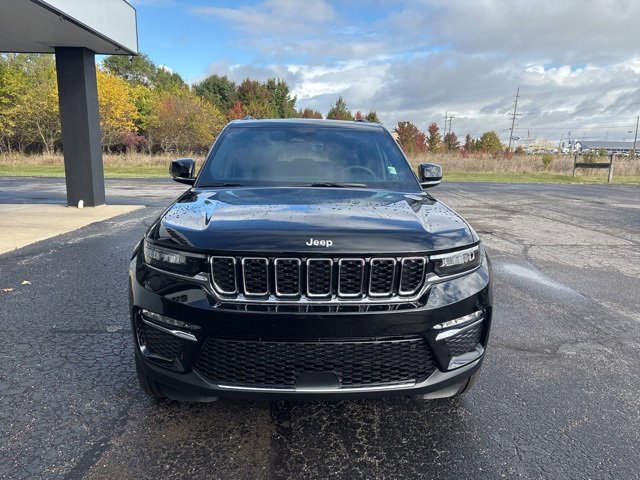 New 2025 Jeep Grand Cherokee Limited w/ Trailer Tow Package image 10