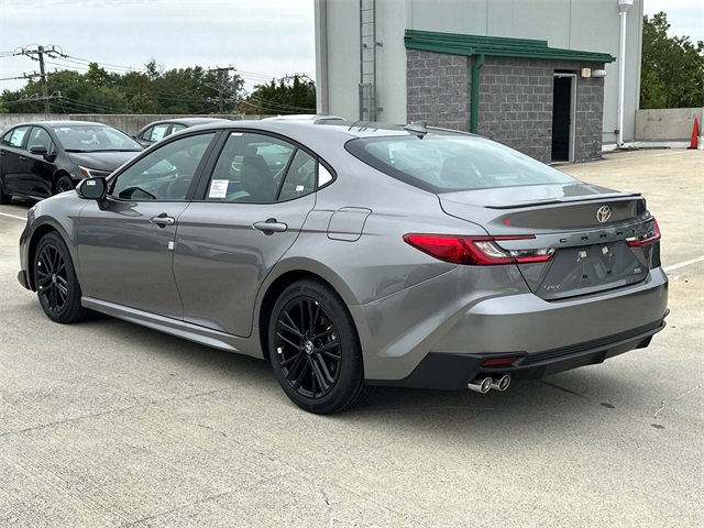 New 2026 Toyota Camry SE image 3