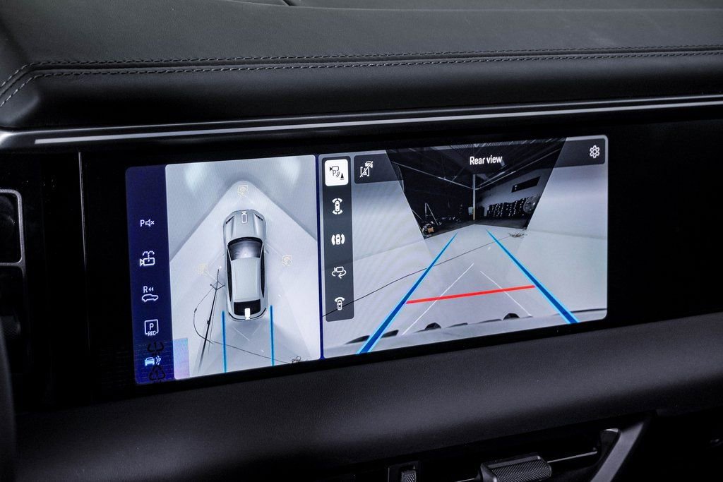 New 2026 Porsche Macan 4 Electric image 23