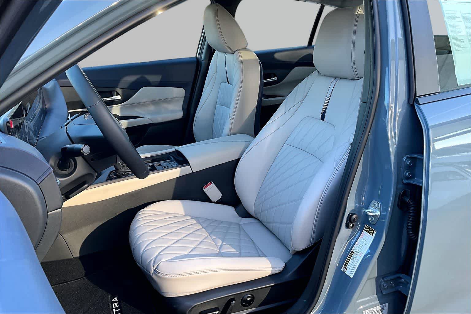 New 2026 Nissan Sentra SL w/ Floor Mat Package FWD image 9