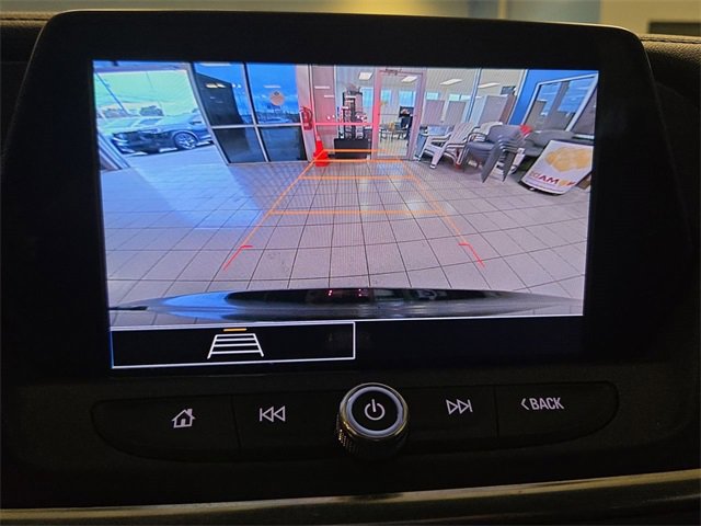 Used 2022 Chevrolet Blazer LT image 17