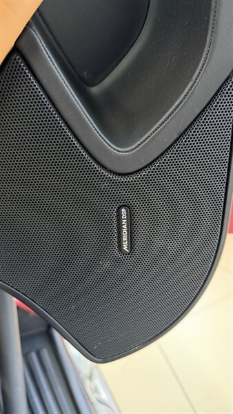 Used 2012 McLaren MP4-12C Coupe RWD image 30