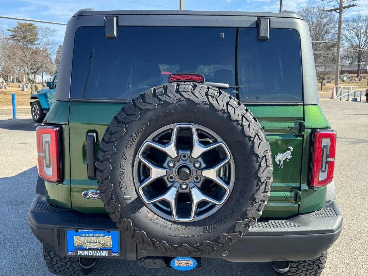 Used 2023 Ford Bronco Badlands image 4