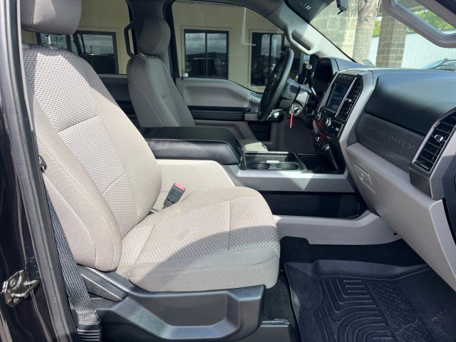 Used 2020 Ford F250 XLT w/ XLT Premium Package image 24