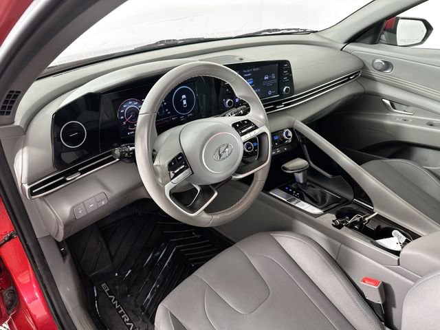 Used 2022 Hyundai Elantra SEL w/ Convenience Package FWD image 10