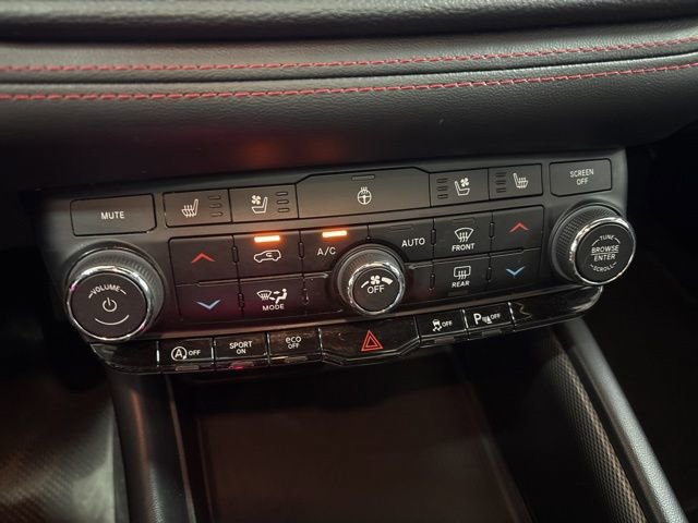 Used 2023 Dodge Durango GT image 17