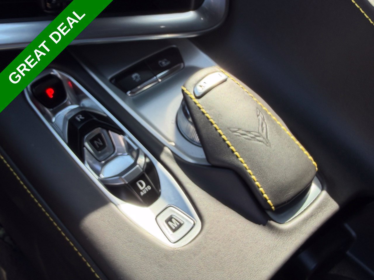 Used 2025 Chevrolet Corvette Stingray Premium Cpe w/ Z51 Performance Package RWD image 22