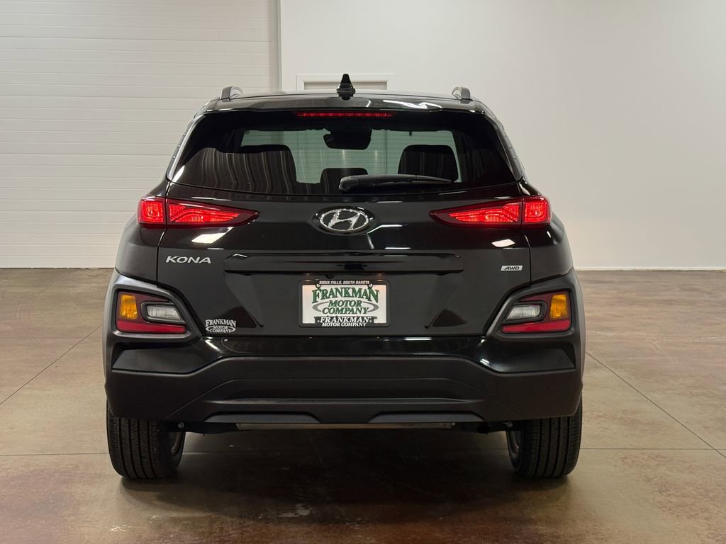 Used 2021 Hyundai Kona SEL Plus AWD/4WD image 25