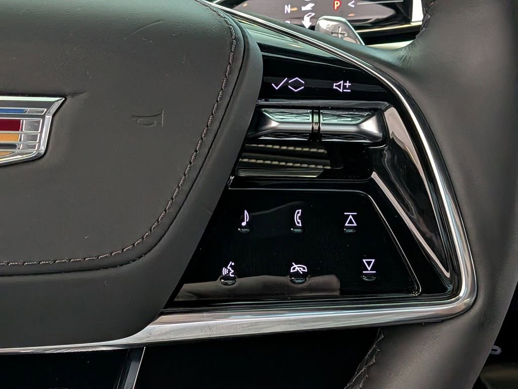 Certified 2025 Cadillac Escalade V w/ LPO, Floor Liner Package AWD/4WD image 30