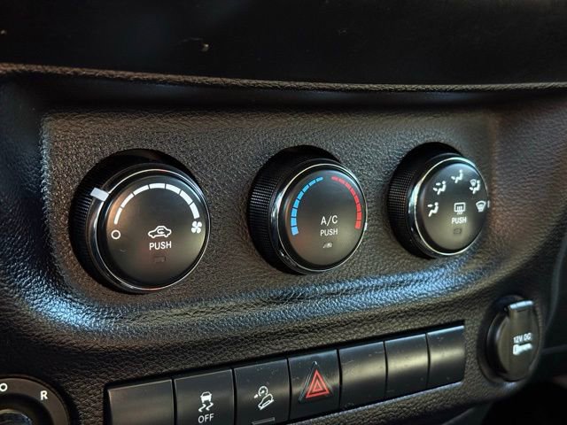 Used 2015 Jeep Wrangler Unlimited Sport w/ Quick Order Package 24S image 23