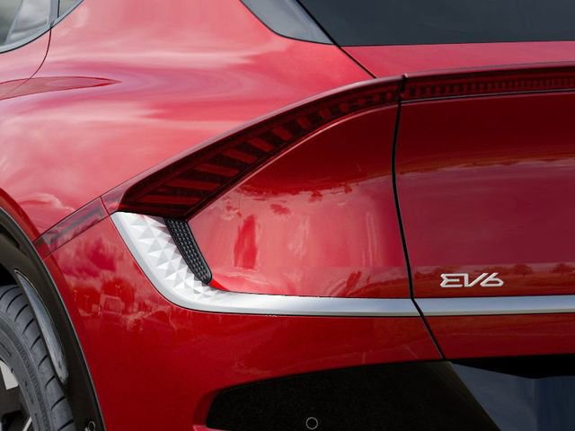 New 2025 Kia EV6 Wind image 11