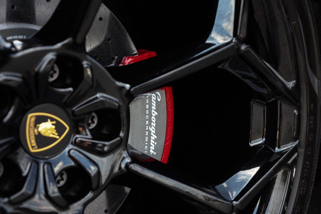 Used 2024 Lamborghini Urus Performante image 17