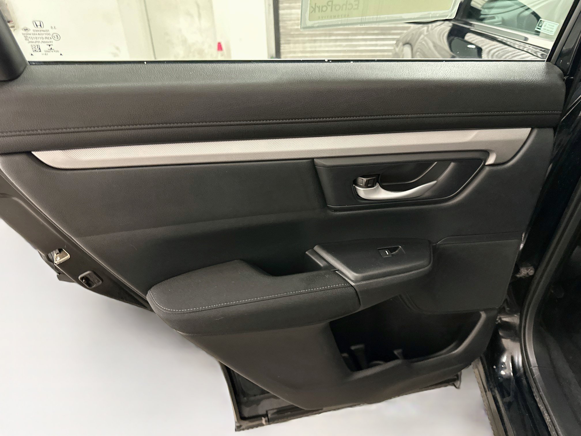 Used 2020 Honda CR-V LX image 26